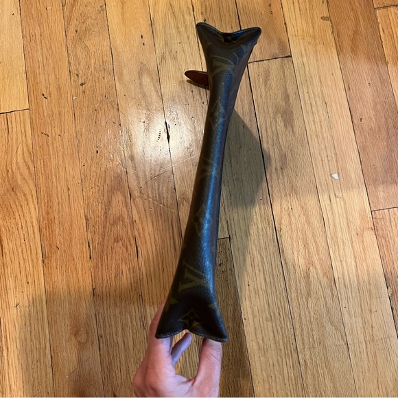 LOUIS VUITTON MONOGRAM TOILETRY 26 POUCH CLUTCH - Picture 6 of 13